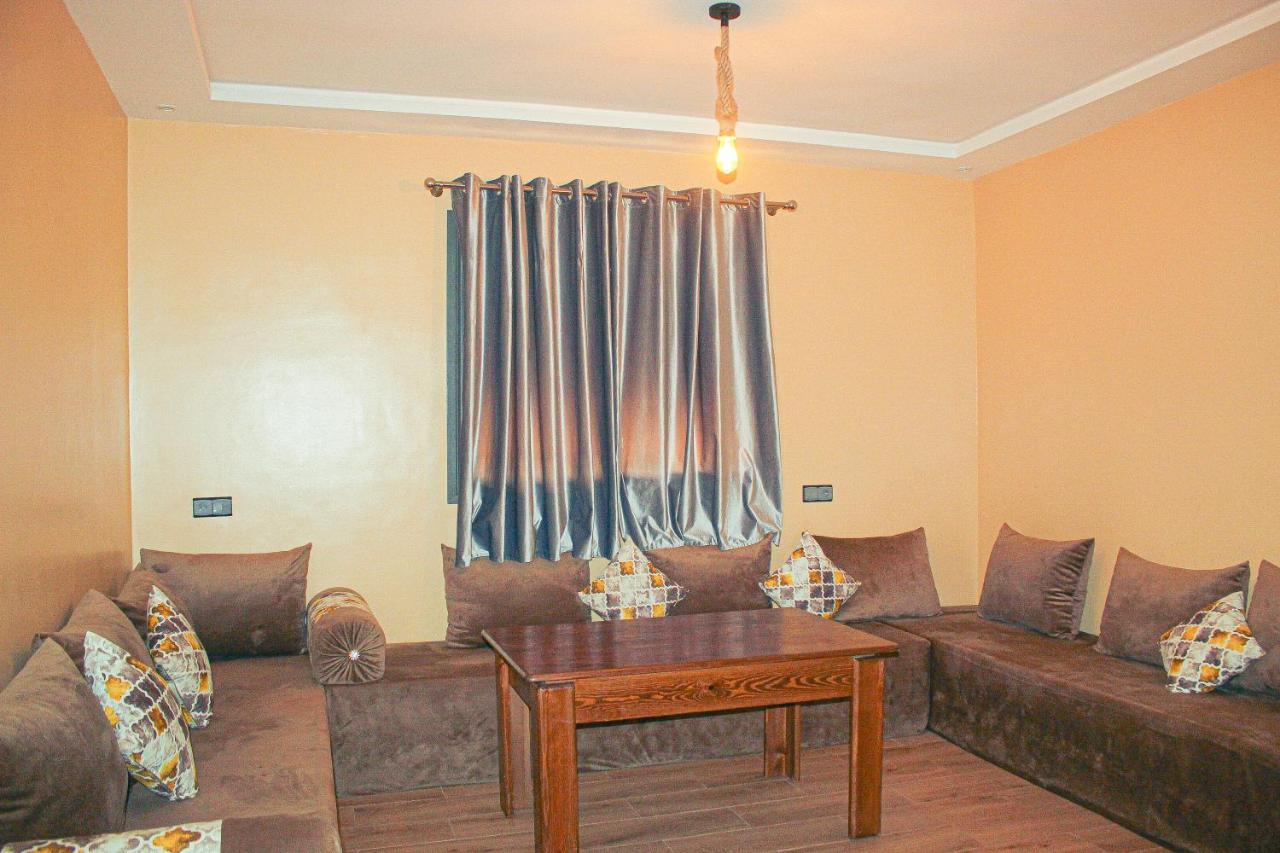 Corner House * Imsouane
